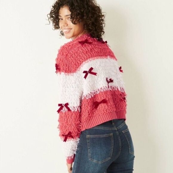 Might Fine Knot Loop Velvet Bow Cardigan Medium - Picture 3 of 9